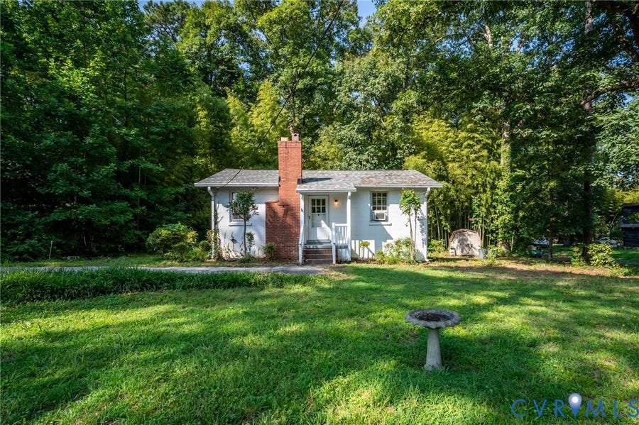 Property photo for 7107 Old Westham Road, Richmond, VA