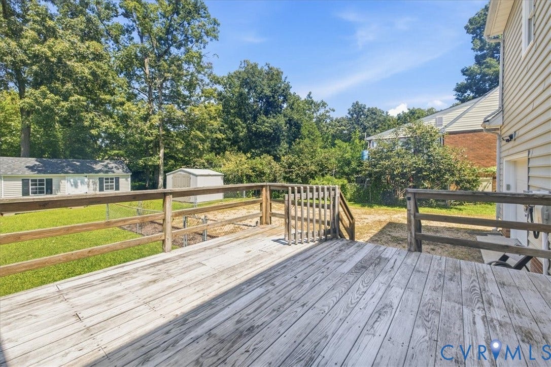 4524 Old Mesa Drive, Lovely!, North Chesterfield, VA 23237 The deck is the perfect spot to relax!