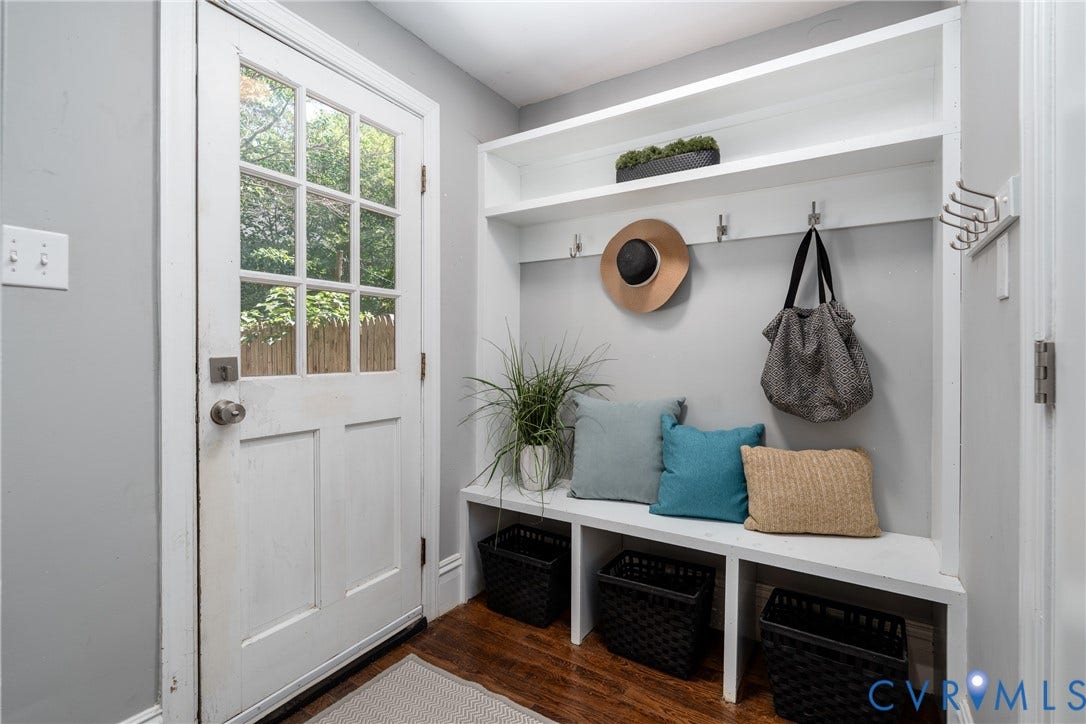 1906 W Main Street, Fan District, Richmond, VA 23220 Adjoining mudroom provides direct access to the fenced backyard.