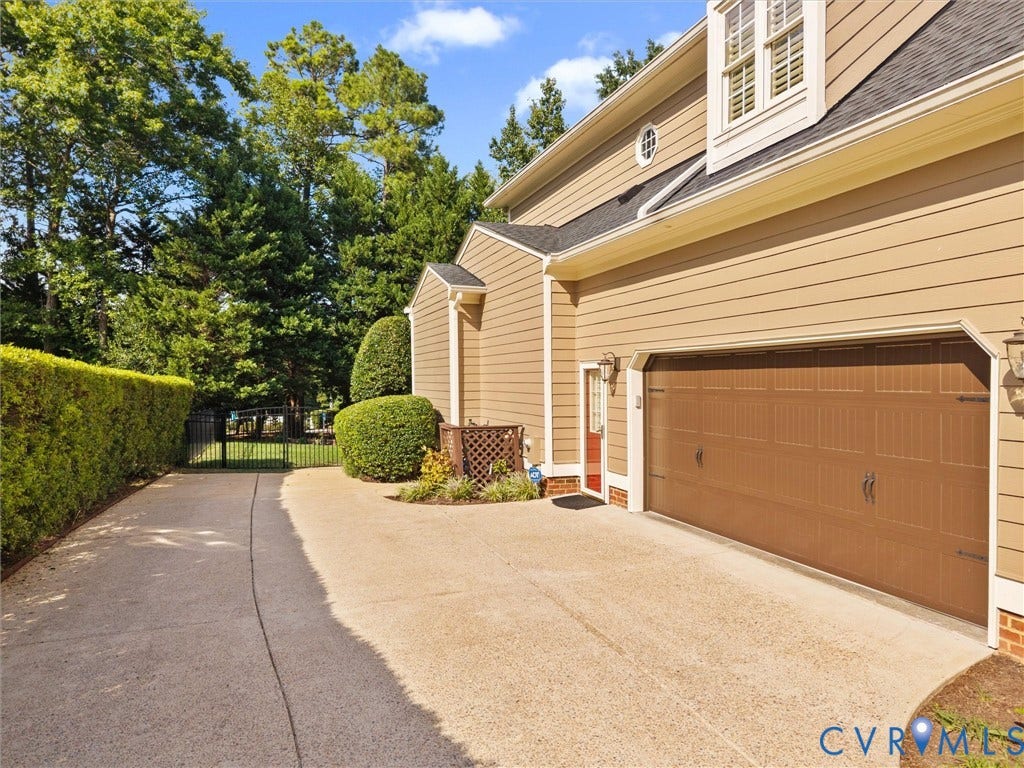 15706 Fox Marsh Drive, Moseley, VA 23120 15706 Fox Marsh Drive, Moseley, VA 23120