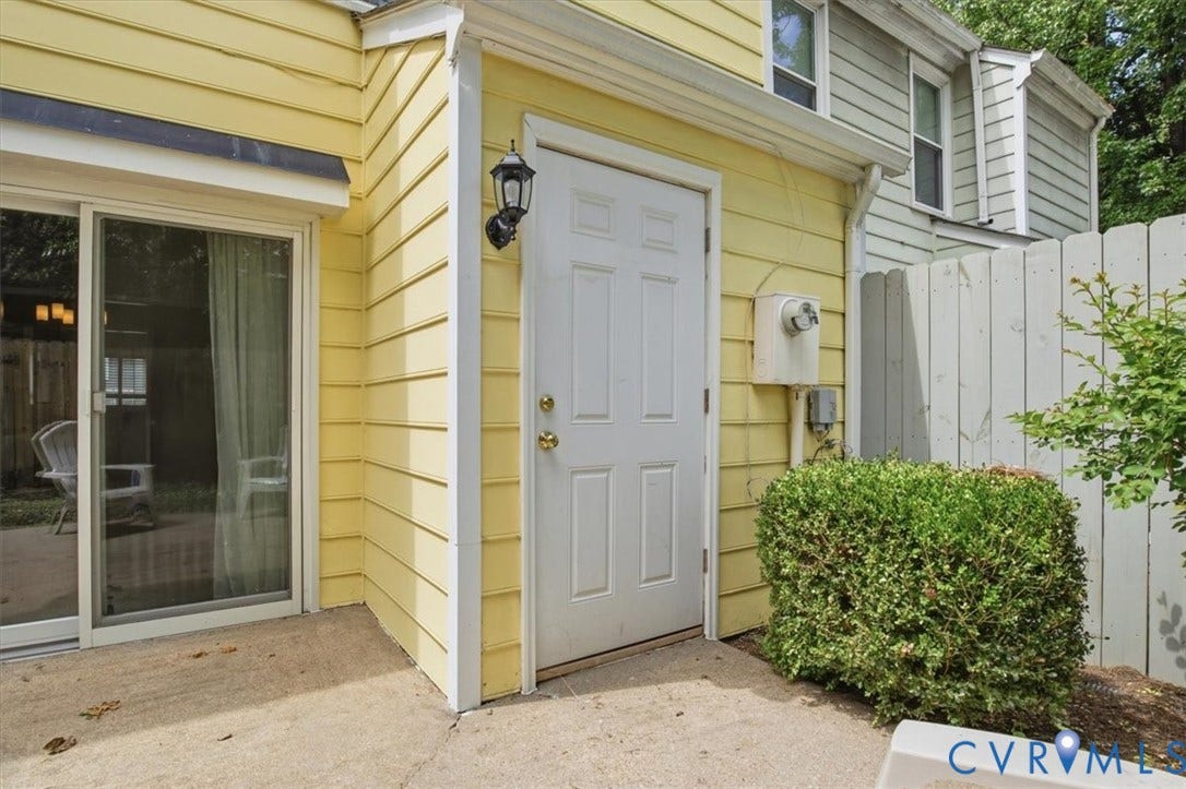 8709 Hermitage Trace Circle, Hermitage Trace, Henrico, VA 23228 8709 Hermitage Trace Circle, Hermitage Trace, Henrico, VA 23228