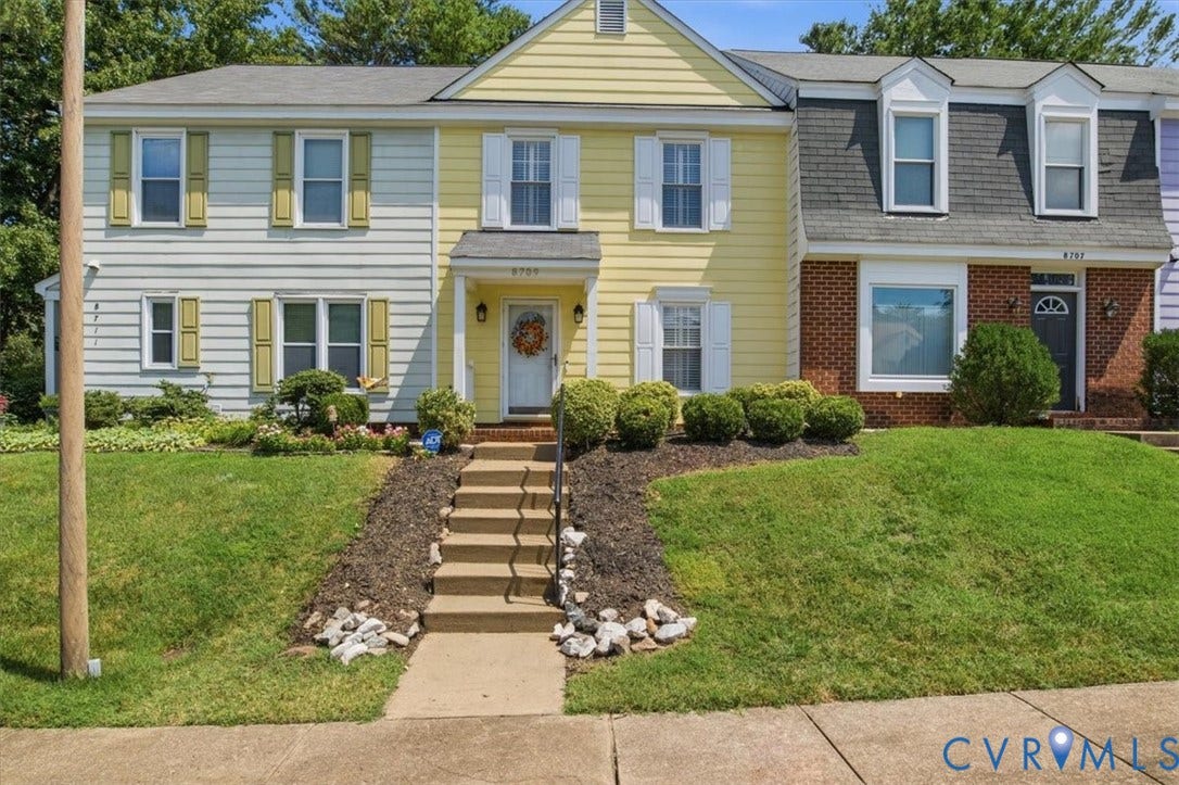 8709 Hermitage Trace Circle, Hermitage Trace, Henrico, VA 23228 8709 Hermitage Trace Circle, Hermitage Trace, Henrico, VA 23228