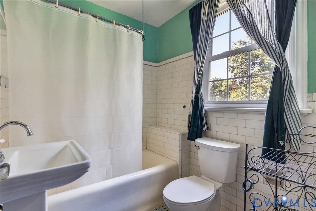 5512 Hawthorne Avenue, Richmond, VA 23227 5512 Hawthorne Avenue, Richmond, VA 23227