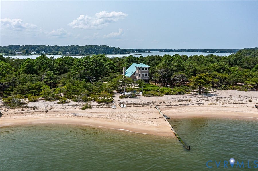 Property photo for 1098 Tranquility Road, Reedville, VA