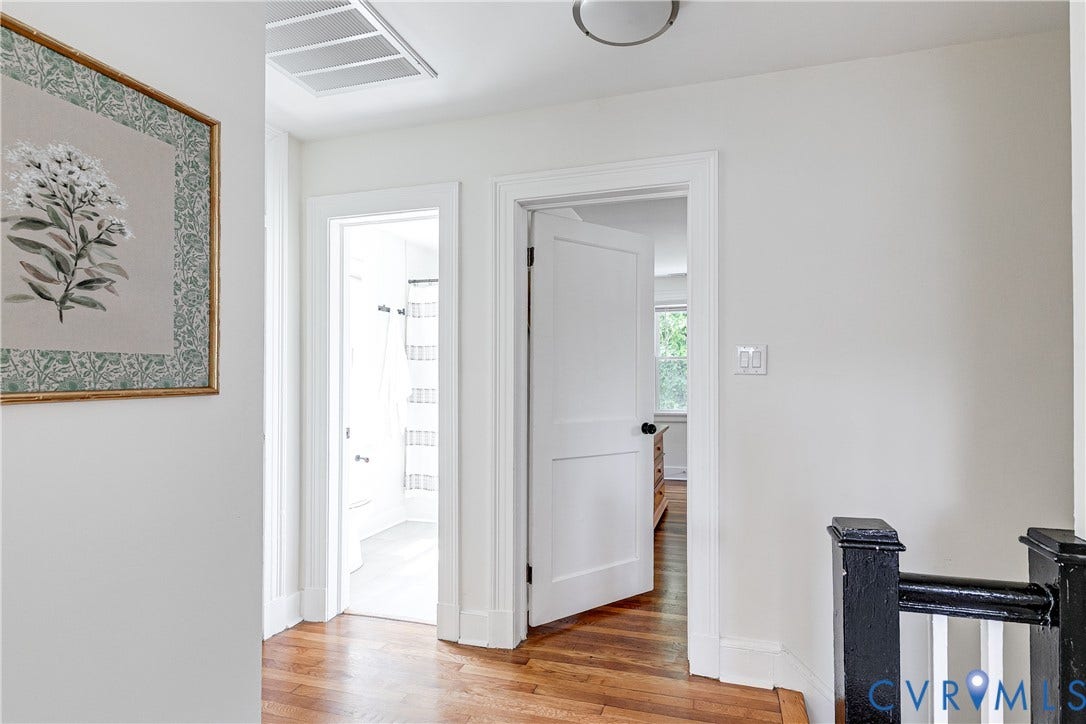3215 Detroit Avenue, Richmond, VA 23222 Hardwood flooring throughout the hallway