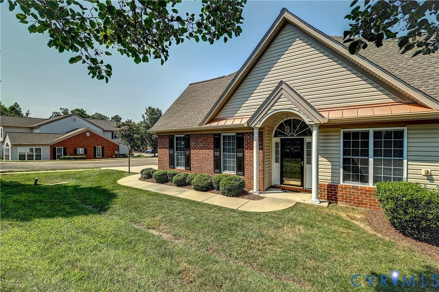 Property photo for 5046 Lewisetta Drive, Glen Allen, VA