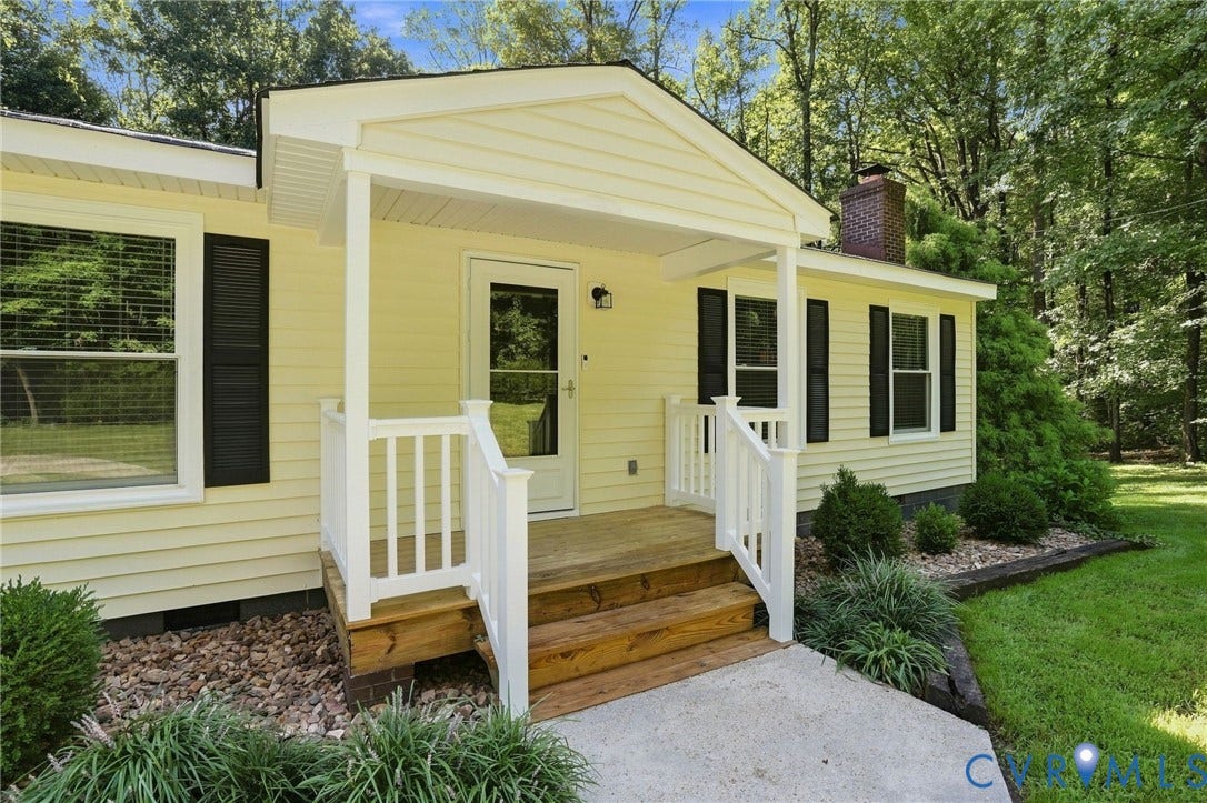 5660 Lakeside Loop, Powhatan, VA 23139 5660 Lakeside Loop, Powhatan, VA 23139