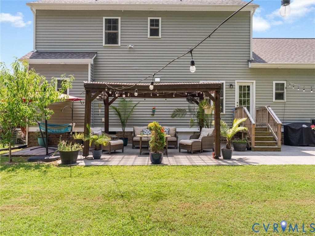 904 Francis Road, Glen Allen, VA 23059