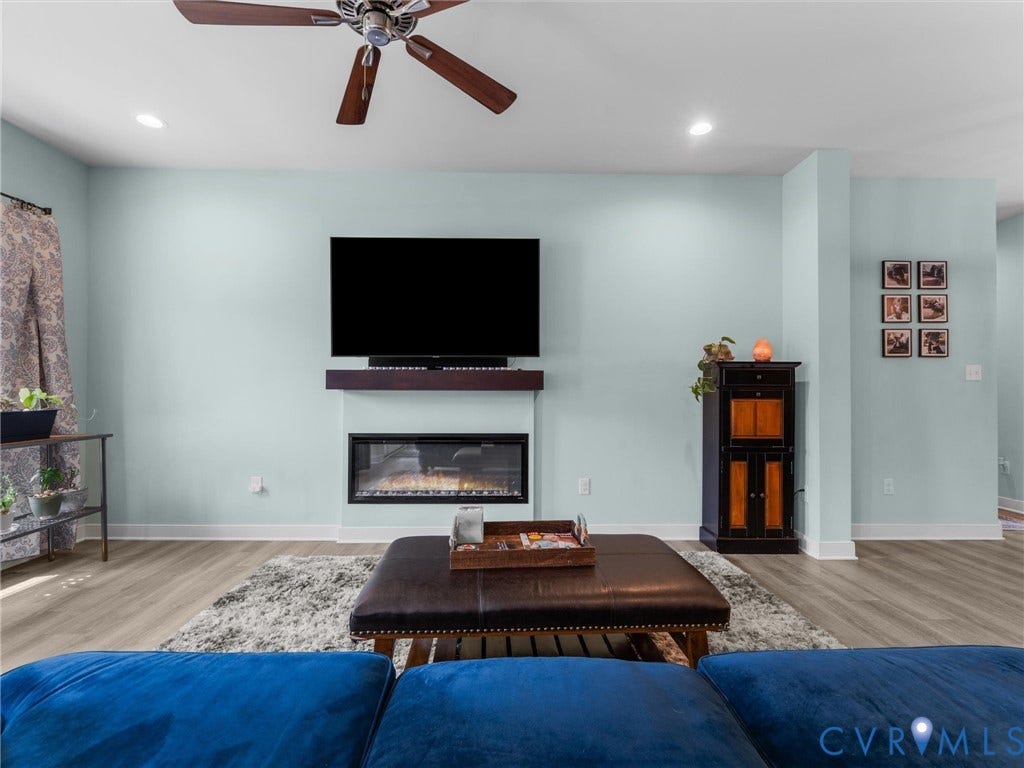904 Francis Road, Glen Allen, VA 23059