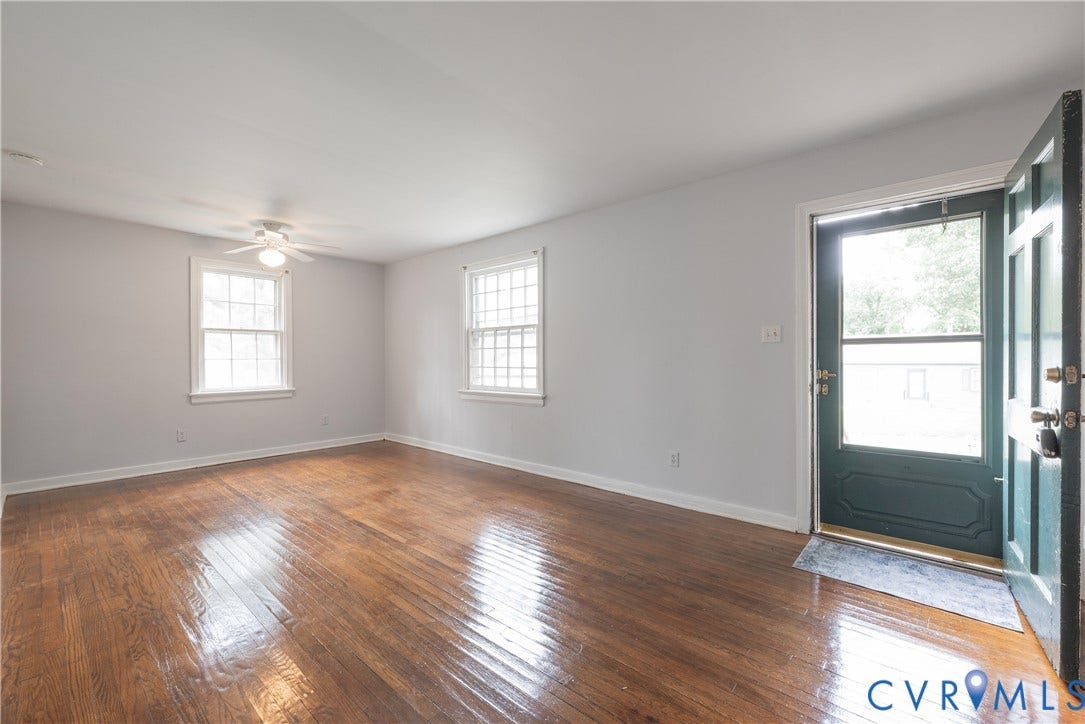 1704 Westhill Road, Richmond, VA 23226 Living Room with hardwood floors, ample natural light, neutral paint colors
