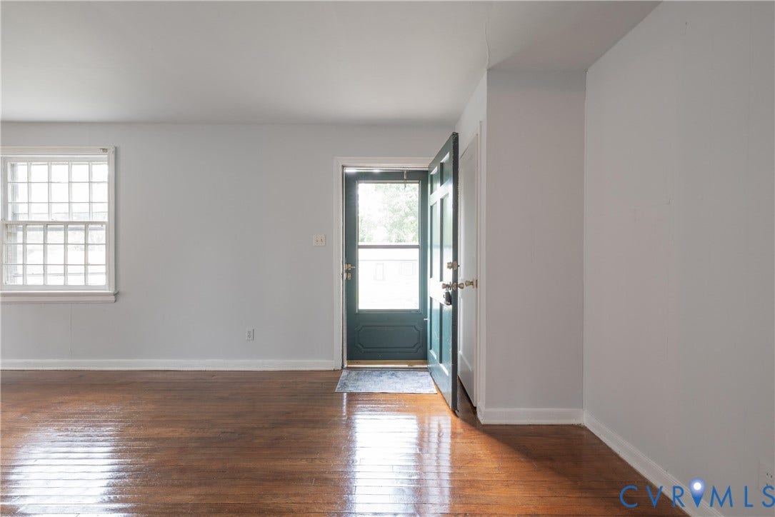 1704 Westhill Road, Richmond, VA 23226 Entry with coat closet