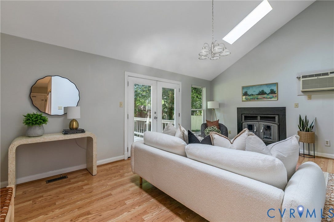 928 Marblethorpe Road, North Chesterfield, VA 23236 928 Marblethorpe Road, North Chesterfield, VA 23236