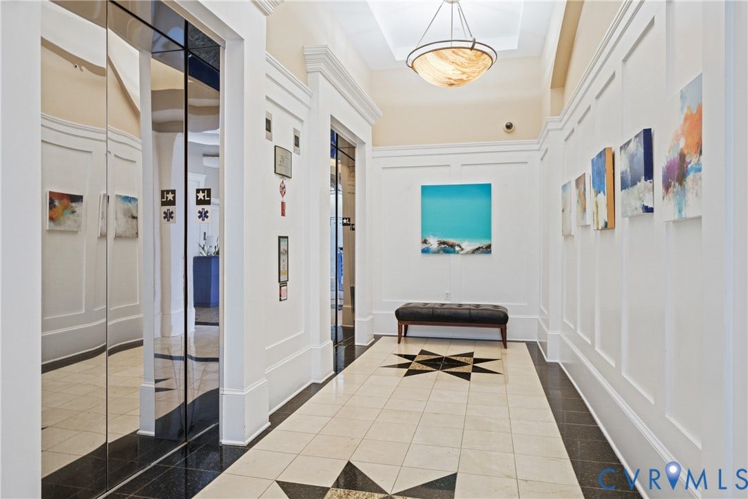 1101 Haxall Point, #U614, Richmond, VA 23219 Lobby.