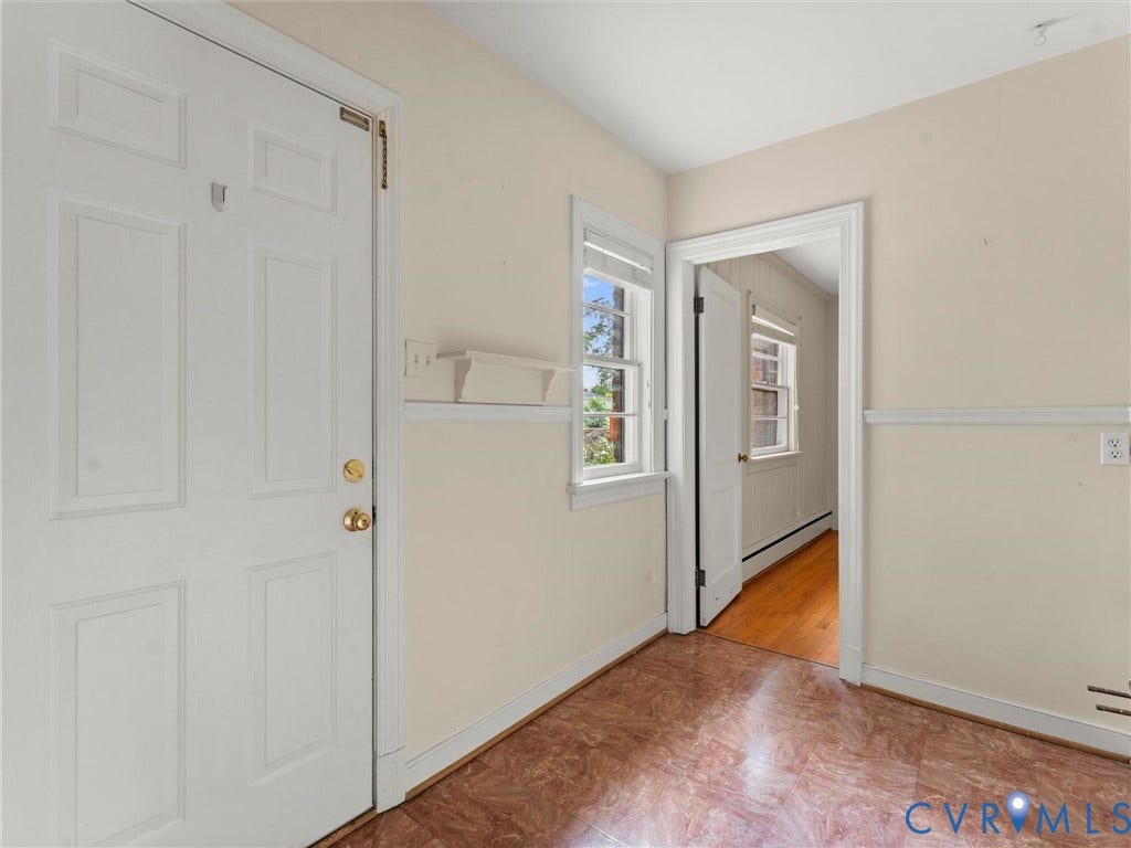 4608 Grove Avenue, Mary Munford, Richmond, VA 23226 Mudroom has door to rear yard.
