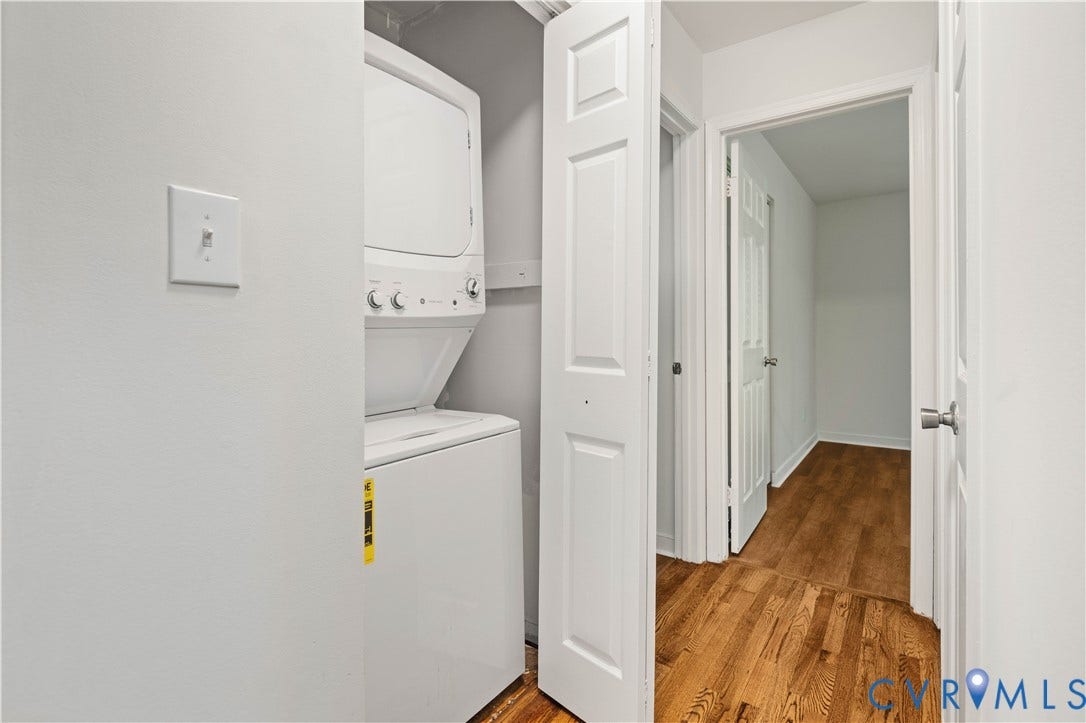 1704 Taft Place, Tuckahoe Village West, Henrico, VA 23238 Downstairs unit.