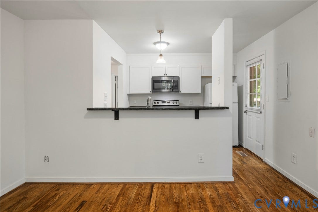 1704 Taft Place, Tuckahoe Village West, Henrico, VA 23238 Downstairs unit.