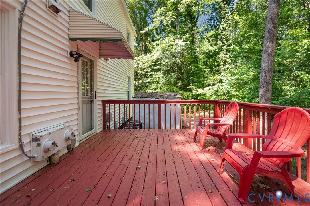 1704 Taft Place, Tuckahoe Village West, Henrico, VA 23238 Downstairs unit.
