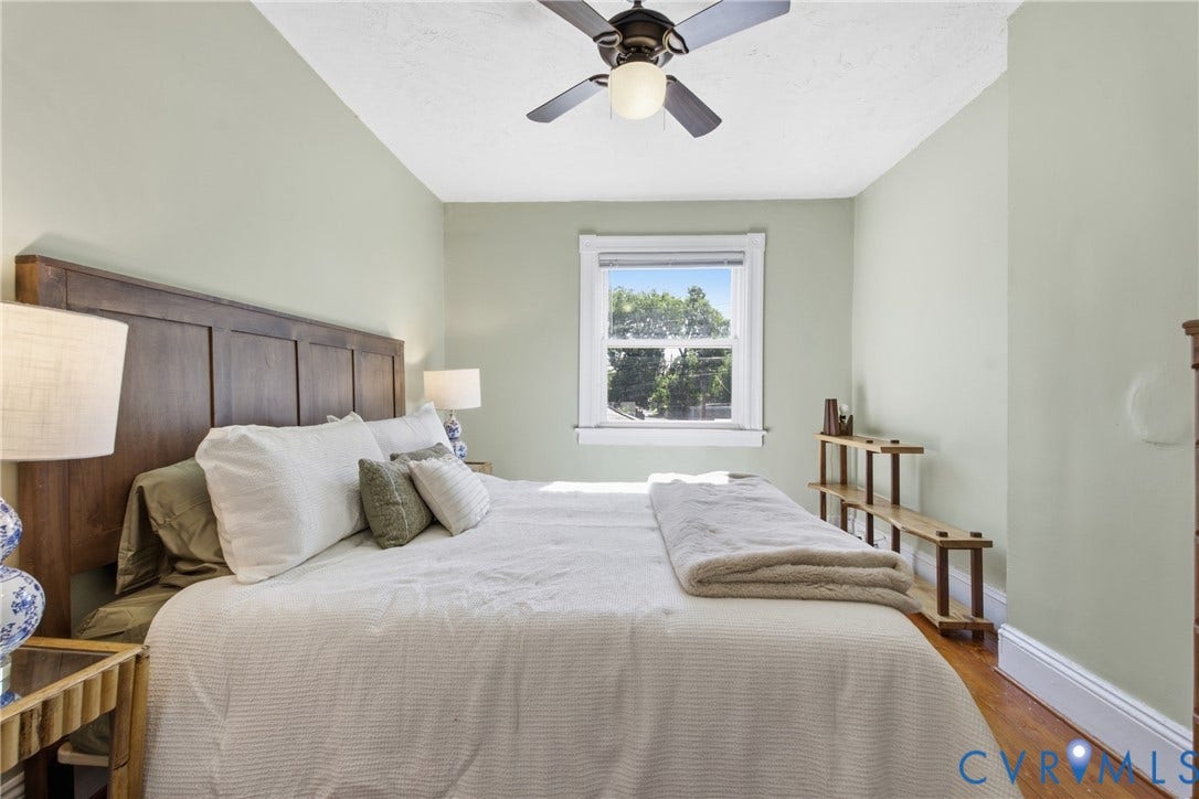 212 S Belmont Avenue, Carytown, Richmond, VA 23221 Hardwood flooring, ceiling fan, natural light through a single window, and a light-toned wall finish