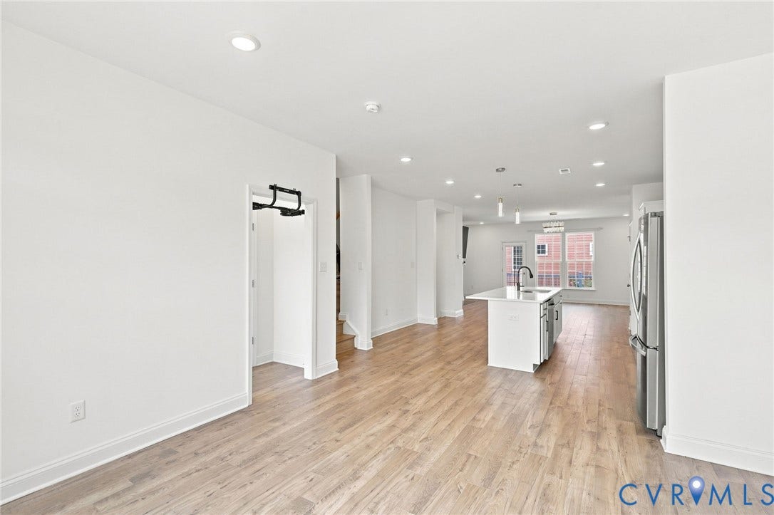 13820 Village View Drive, Midlothian, VA 23114 13820 Village View Drive, Midlothian, VA 23114