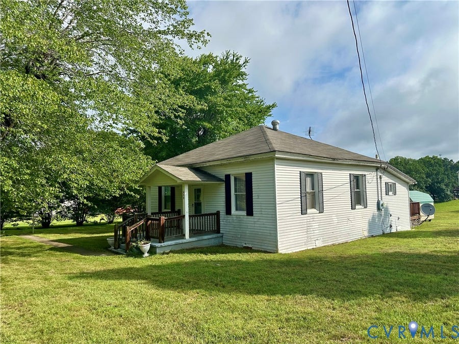 Property photo for 958 Old Louisa Road, Gordonsville, VA