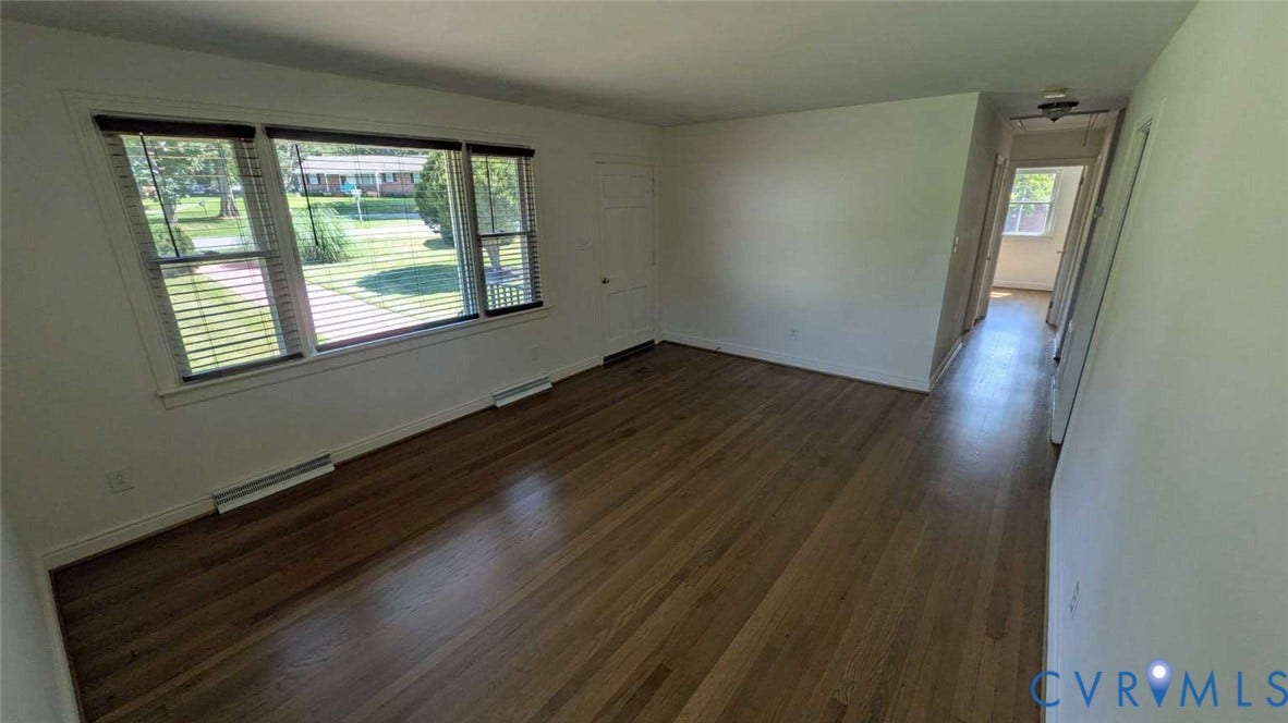 12853 Holly Lane, Manakin Sabot, VA 23103 12853 Holly Lane, Manakin Sabot, VA 23103