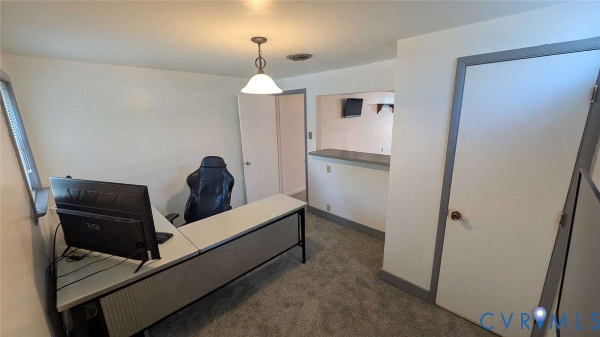 12853 Holly Lane, Manakin Sabot, VA 23103 12853 Holly Lane, Manakin Sabot, VA 23103