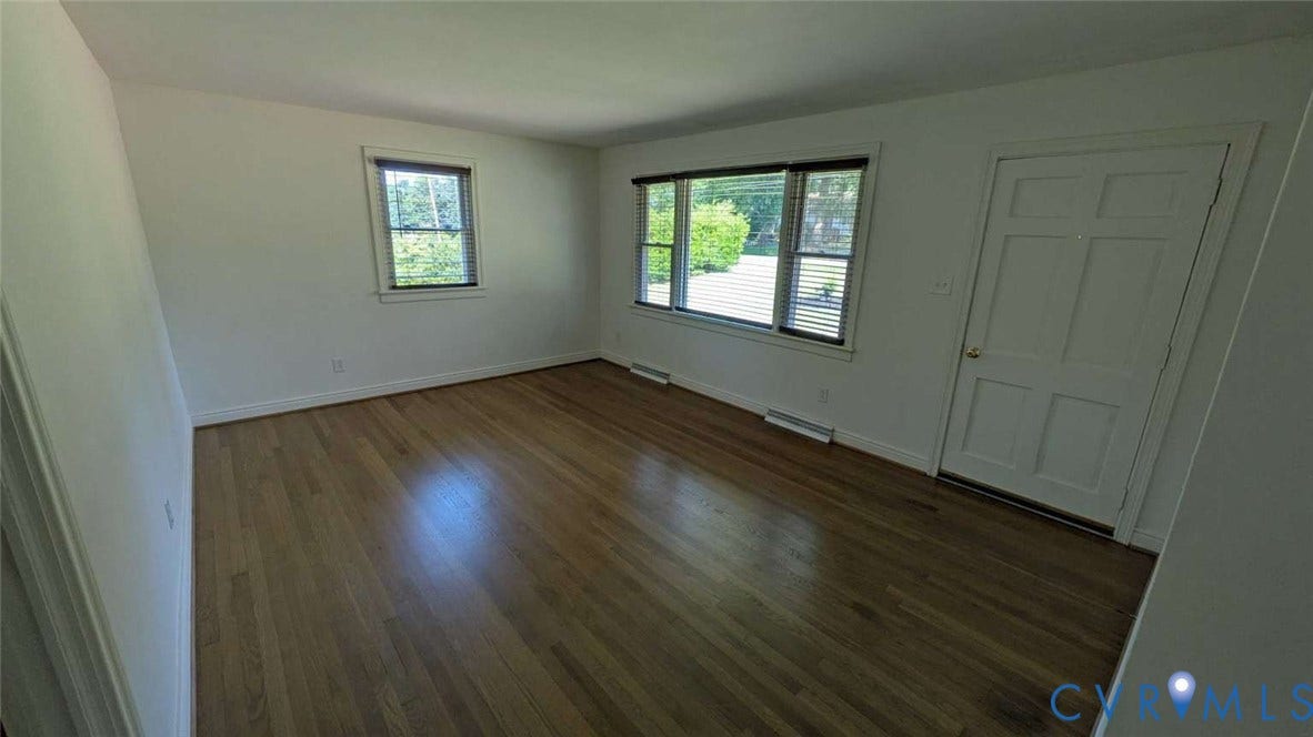12853 Holly Lane, Manakin Sabot, VA 23103 12853 Holly Lane, Manakin Sabot, VA 23103