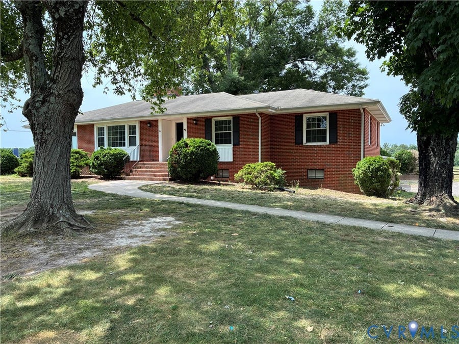 Property photo for 14471 Mountain Road, Glen Allen, VA