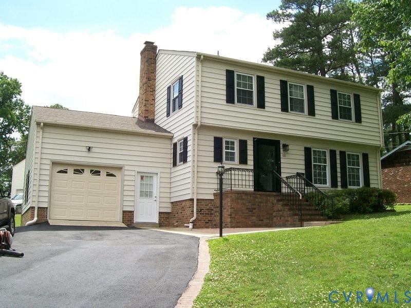 Property photo for 111 Lakeside Drive, Colonial Heights, VA