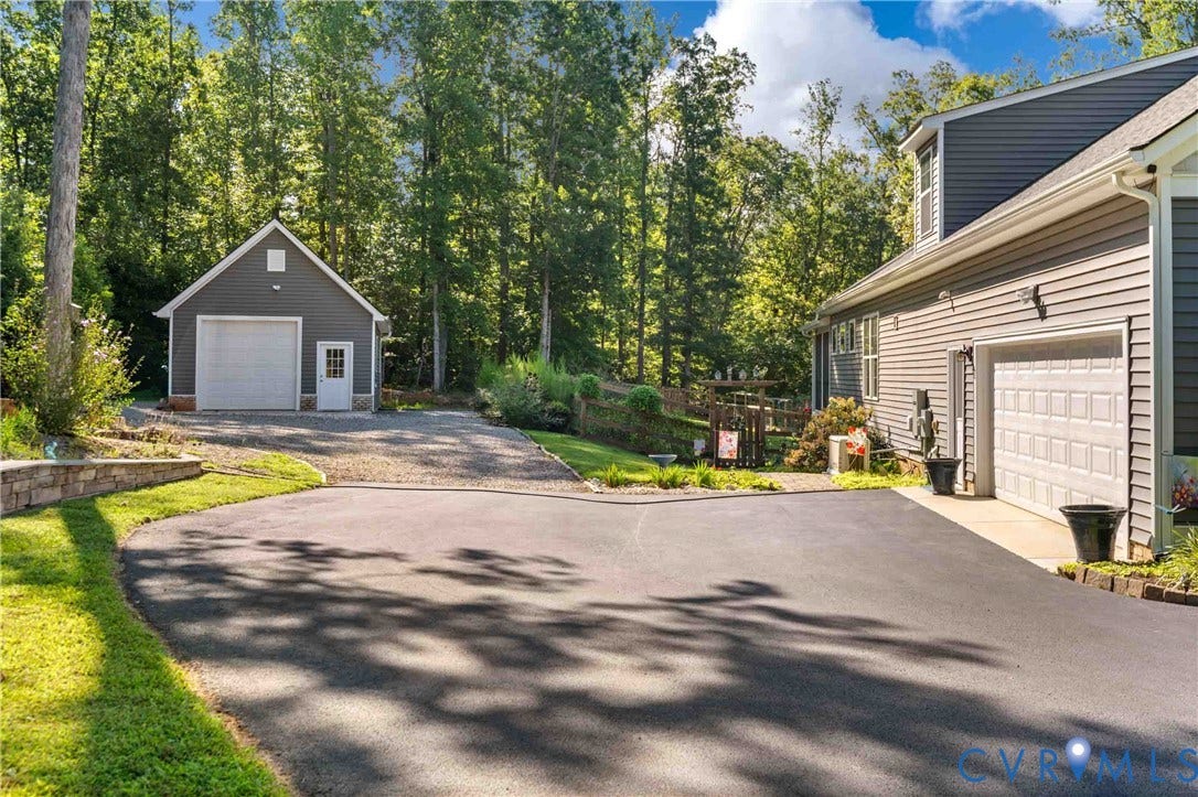 3730 Aston Trail, Powhatan, VA 23139 3730 Aston Trail, Powhatan, VA 23139
