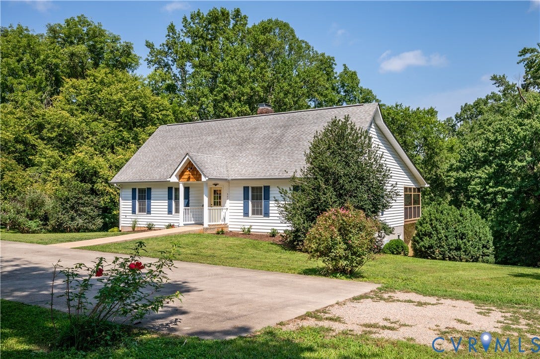 542 Ampthill Road, Cartersville, Cartersville, VA 23027