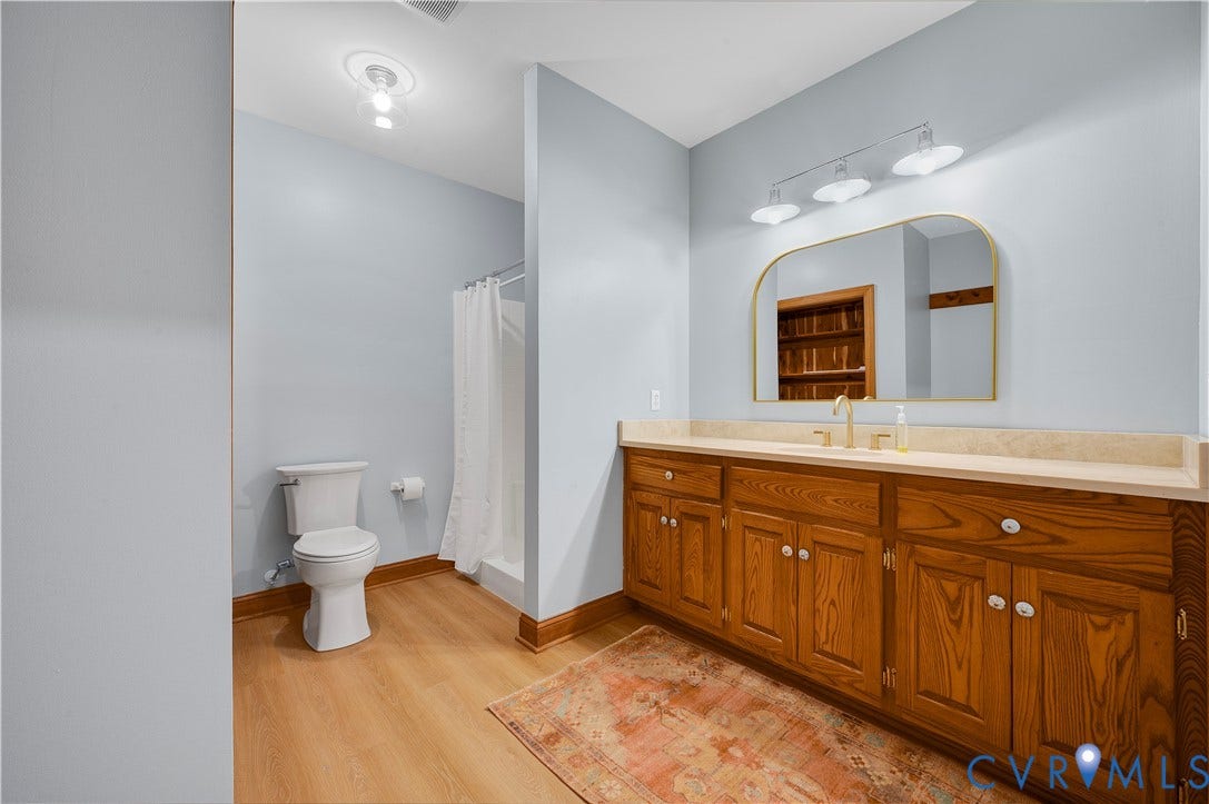 542 Ampthill Road, Cartersville, Cartersville, VA 23027