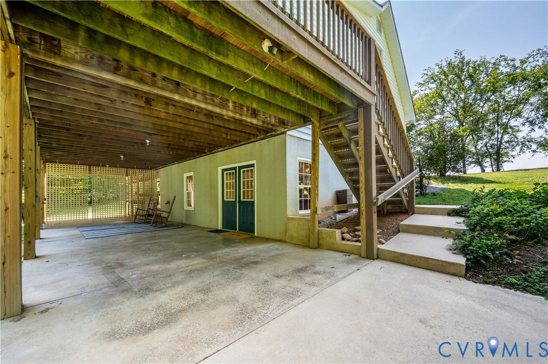 542 Ampthill Road, Cartersville, Cartersville, VA 23027