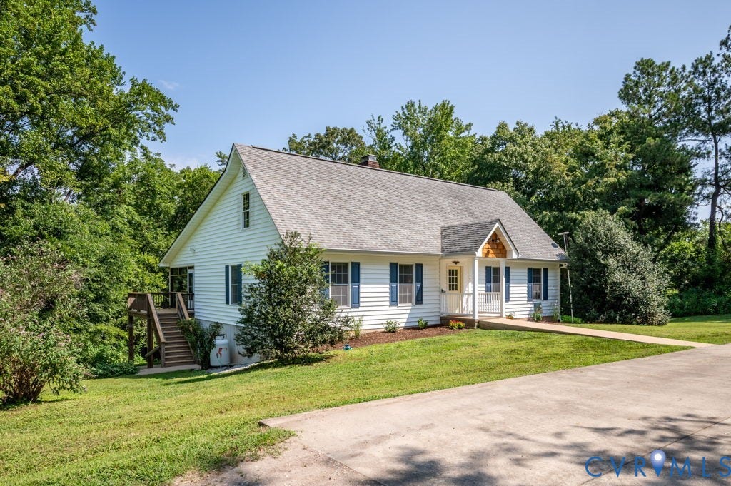 542 Ampthill Road, Cartersville, Cartersville, VA 23027