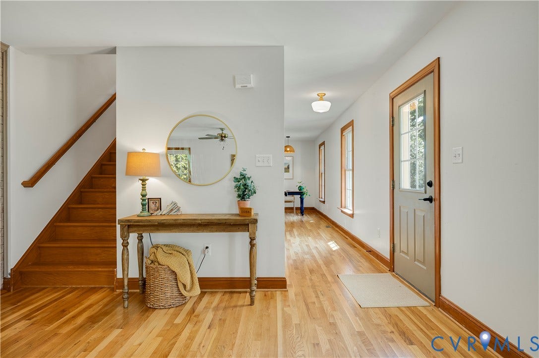542 Ampthill Road, Cartersville, Cartersville, VA 23027