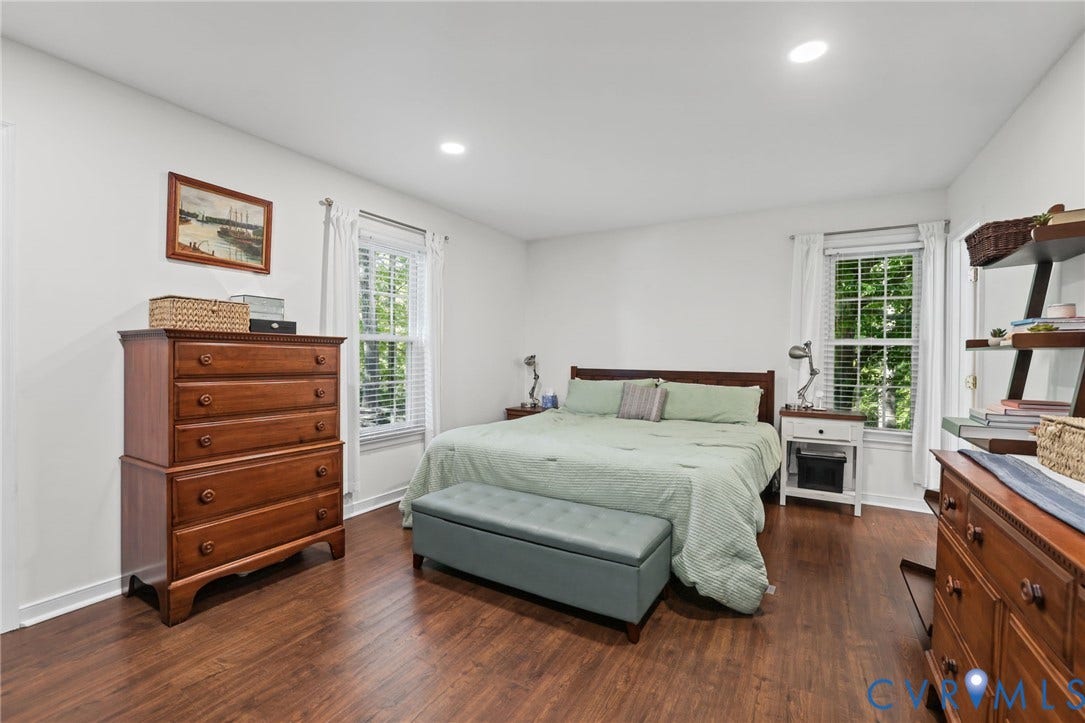 13512 Master Stag Drive, Midlothian, VA 23112 Wood-finish flooring, recessed lighting, and double-pane windows