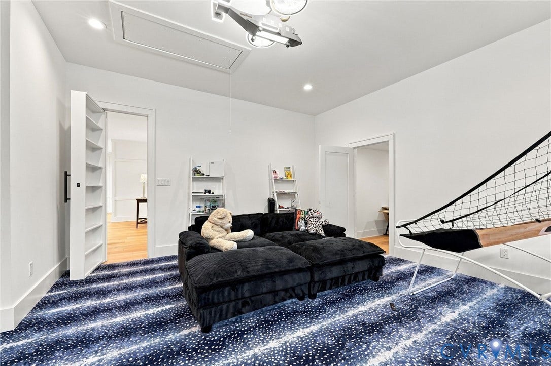 12200 Ellaberry Lane, Glen Allen, VA 23059 12200 Ellaberry Lane, Glen Allen, VA 23059