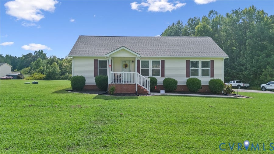 Property photo for 10910 Courthouse Road, Dinwiddie, VA