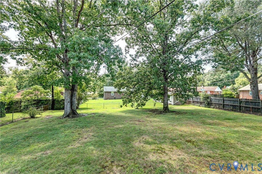 2717 Omega Road, Henrico, VA 23228 2717 Omega Road, Henrico, VA 23228