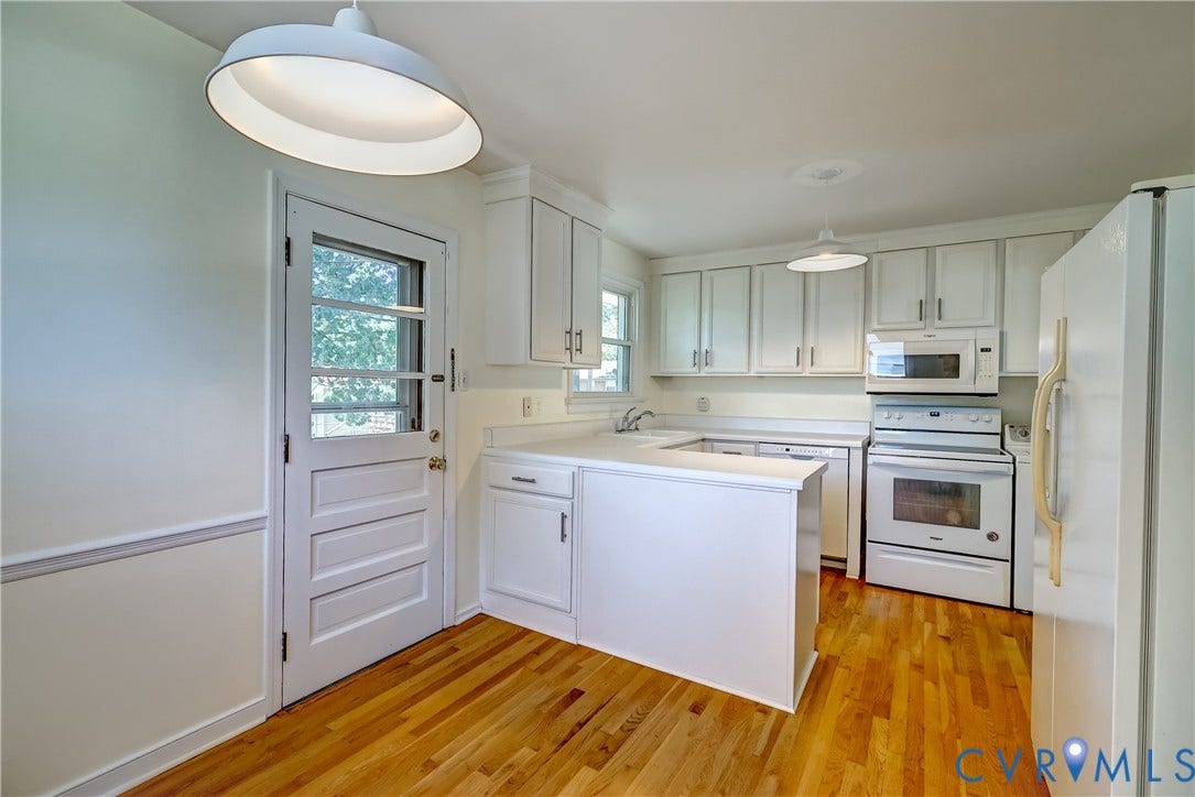 2717 Omega Road, Henrico, VA 23228 2717 Omega Road, Henrico, VA 23228