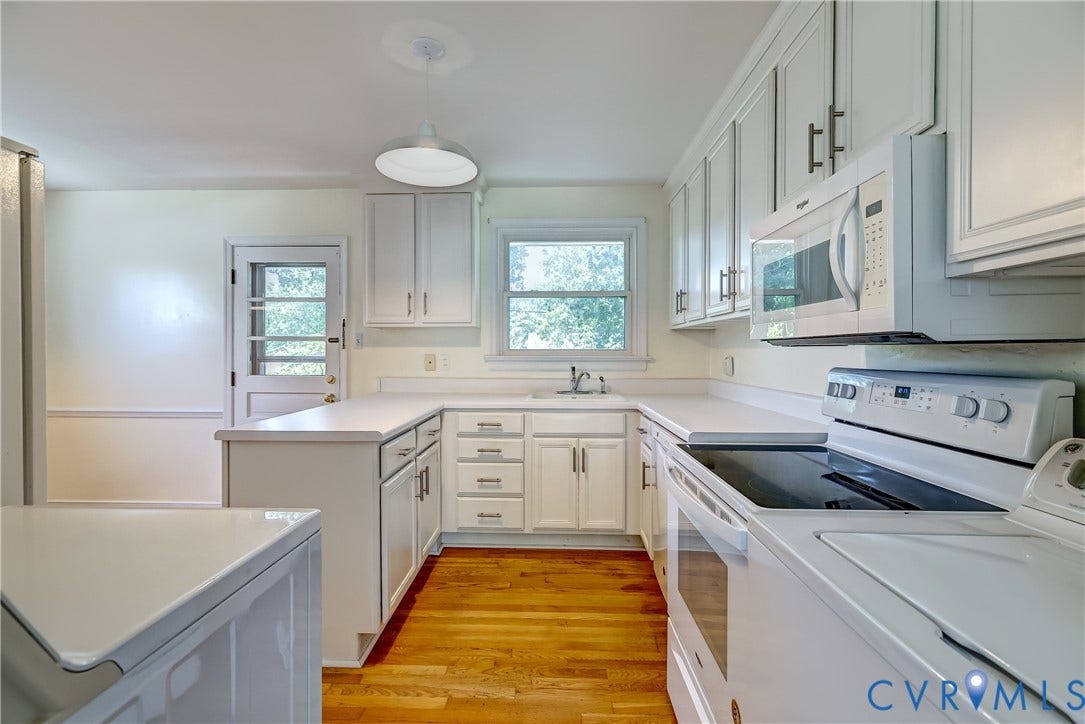 2717 Omega Road, Henrico, VA 23228 2717 Omega Road, Henrico, VA 23228