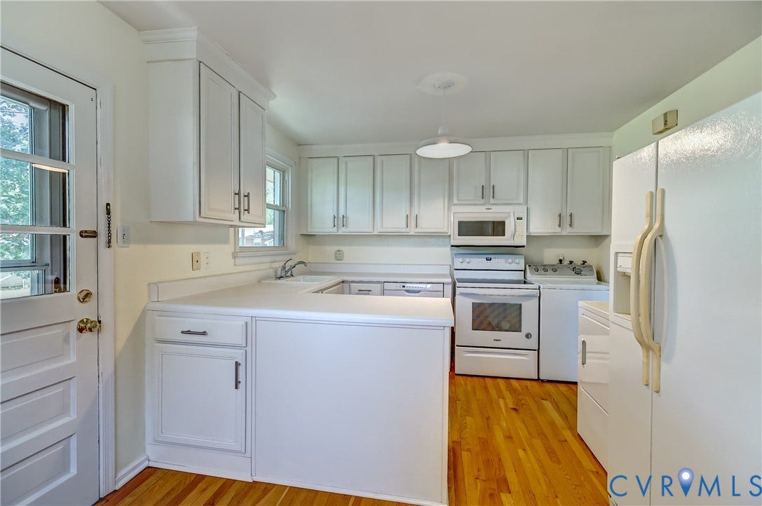 2717 Omega Road, Henrico, VA 23228 2717 Omega Road, Henrico, VA 23228