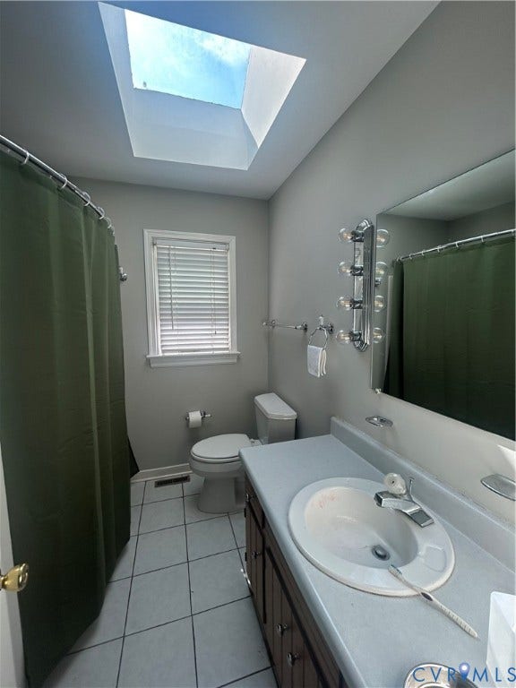 10641 Cliffmore Drive, Glen Allen, VA 23060 Master bathroom