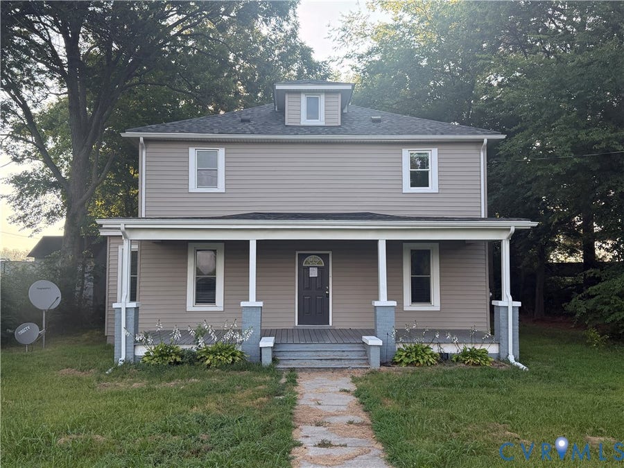 Property photo for 12249 Main Street, Sussex, VA