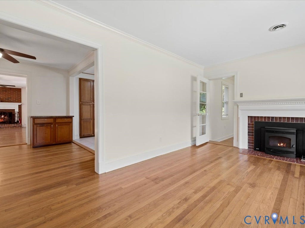 8913 Michaux Lane, Henrico, VA 23229 8913 Michaux Lane, Henrico, VA 23229