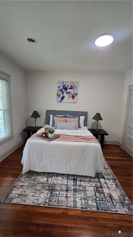 2317 5th Avenue, Richmond, VA 23222 Hardwood flooring with a rich finish