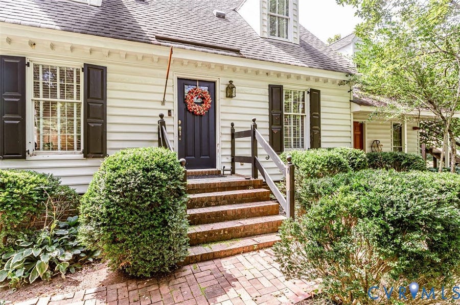 Property photo for 7300 Old Roxbury Road, Quinton, VA
