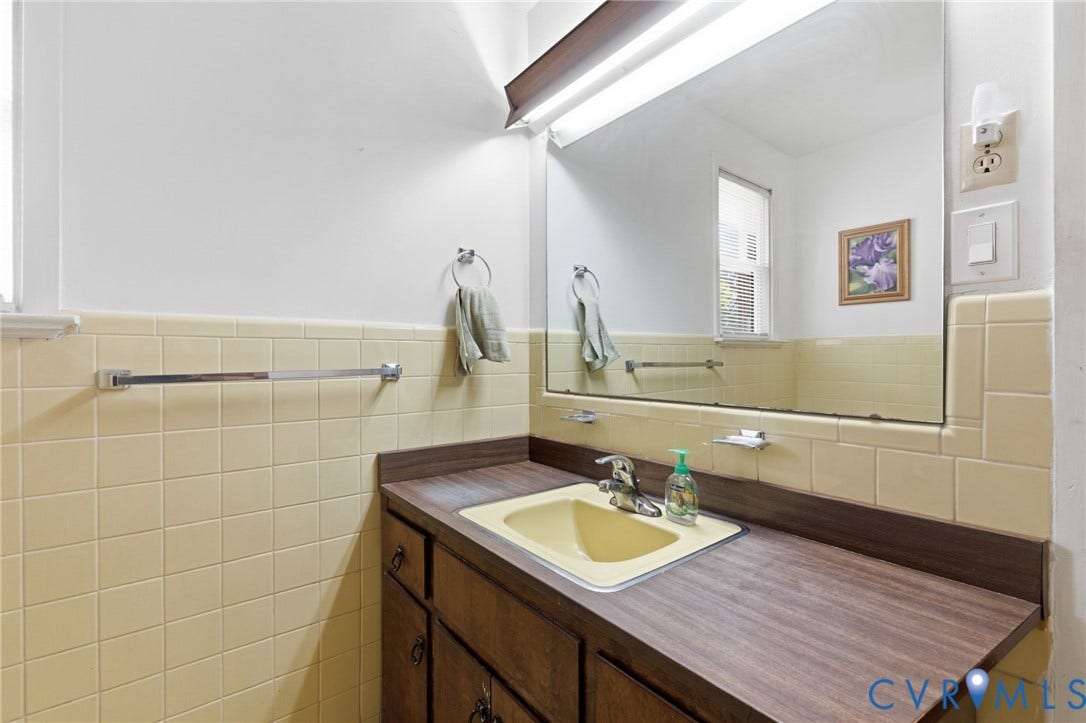 1100 Lake Avenue, Richmond, VA 23226