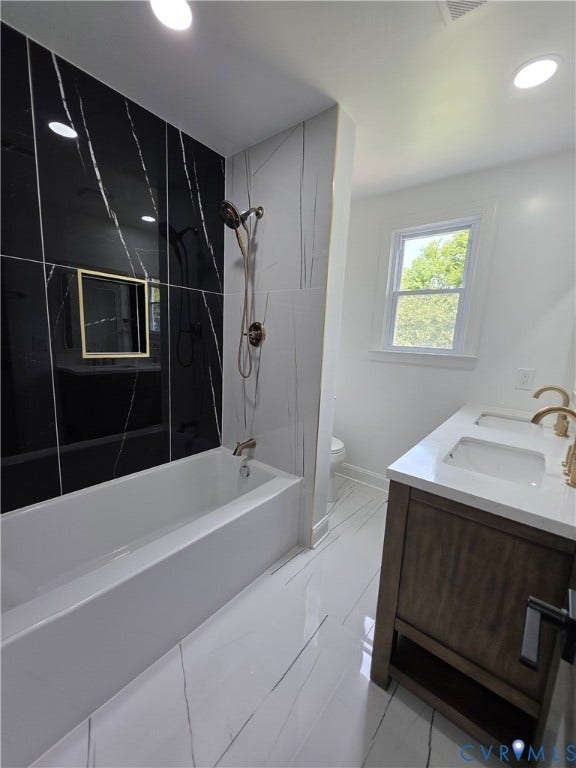16109 Meridian Avenue, Chester, VA 23831 Bathroom