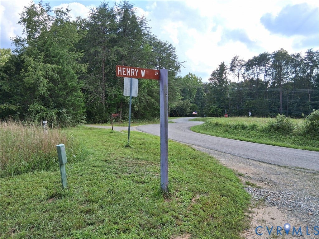 2561 Elpis Church Road, Henry Waddy Estate, Goochland, VA 23102 Property is right off Broad Street Road on right side of Elpis Church and between existing mailbox/driveway and Henry W